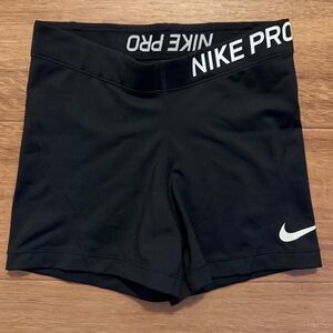 Nike Pro 3” Women's Black Shorts Size Small